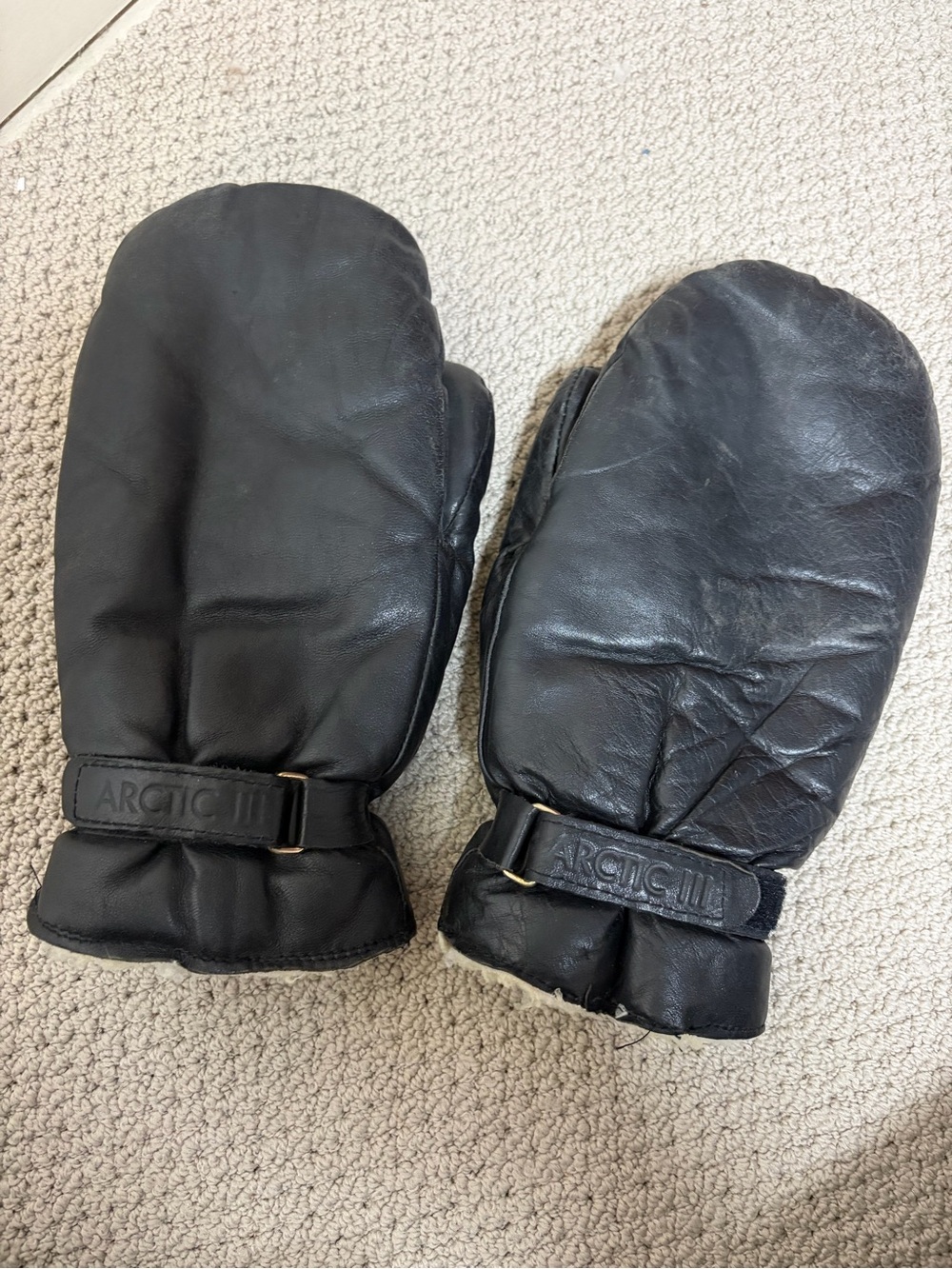 2/$30⚡️- MITTS | Unisex vintage Raber gloves garbage mitts size XL